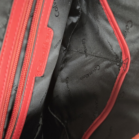 Calvin Klein Red Leather Women's Bag - Picture 6 of 6